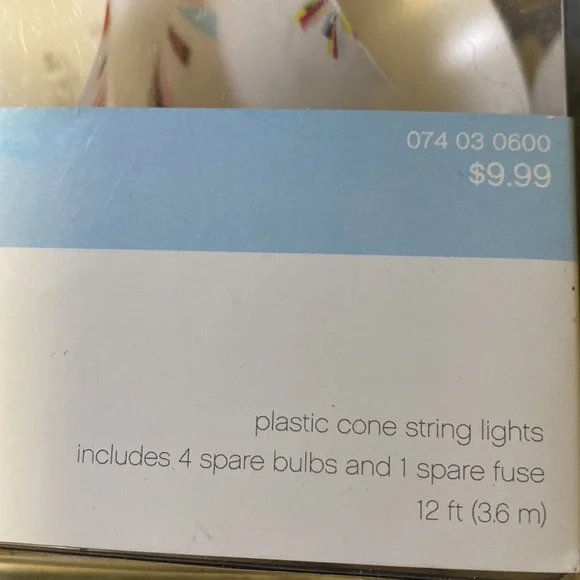 A set of 2 plastic cone string lights - Picture 7 of 8